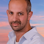 מתן_אדלר_תמונה-removebg-preview